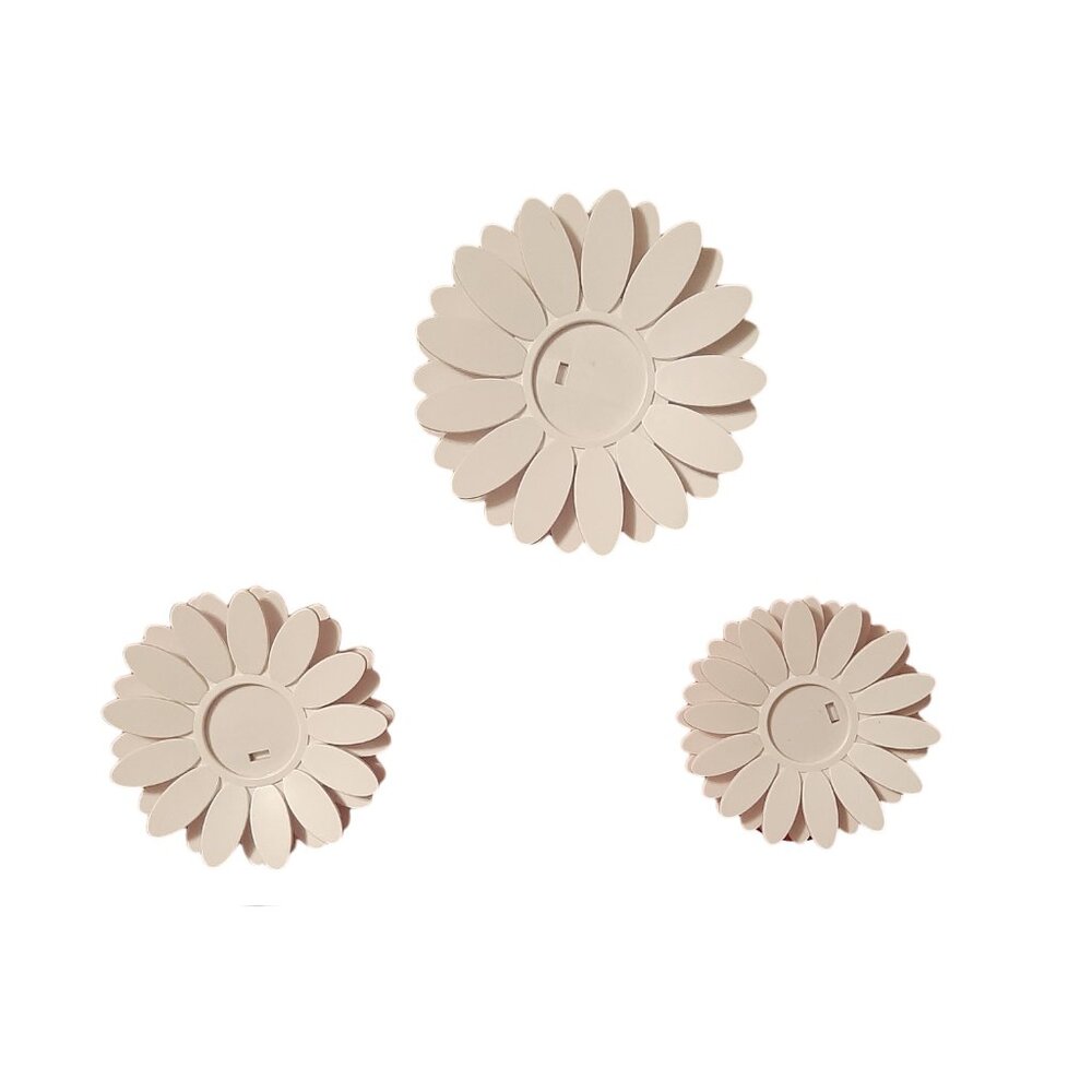 White Flower Picture Wall Décor Set